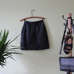 Comint genuine leather skirt size 5/6